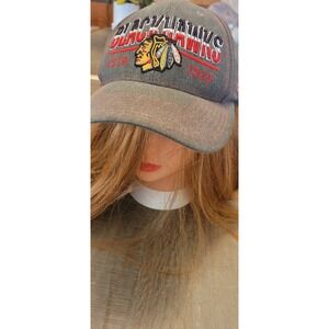 CHICAGO BLACKHAWKS BASEBALL CAP/HAT-OTH-OLD TIME HOCKEY FLEX One Size Red BLACK